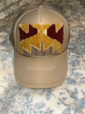 Orijinal Kilim Trucker Hat